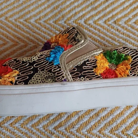 Stunning Wanted Renoir Colorful Embroidered Sequins Slip On Shoes Size 7 - Picture 9 of 11